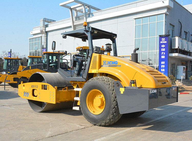 XCMG Official 10 ton vibratory road roller XS113 China mini road roller compactor machine price